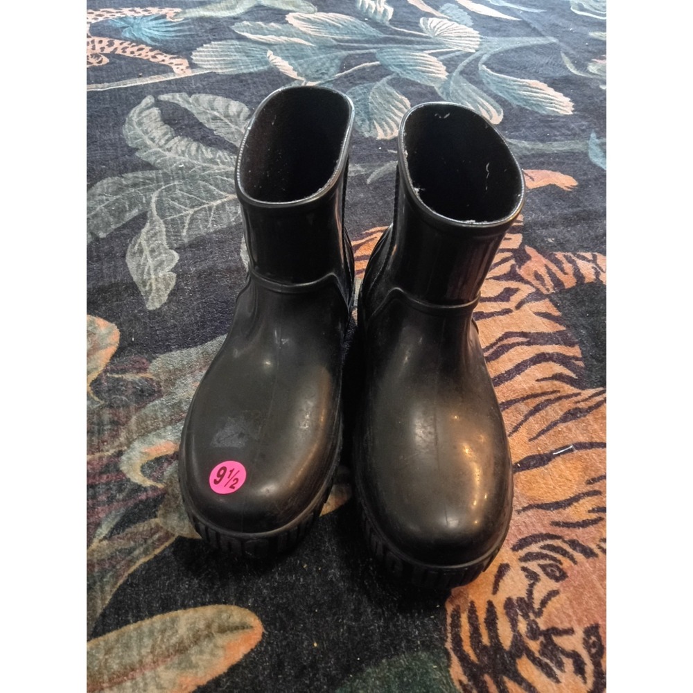 UGG Women's Drizlita Black Waterproof Rain Boots Size 9.5 Soft Insole/Cozy